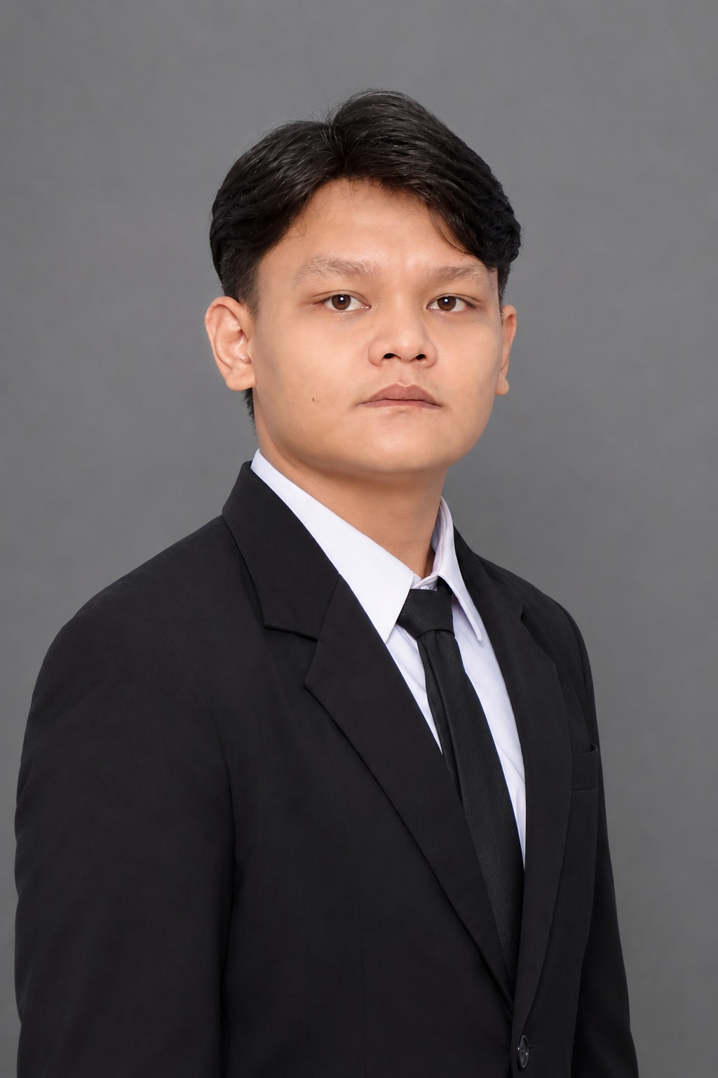 Teuku Azhar Jovana Arrasyid Meisal, S.H.